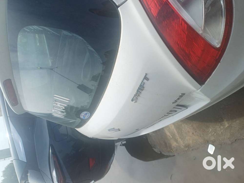 Maruti Suzuki Swift 2012