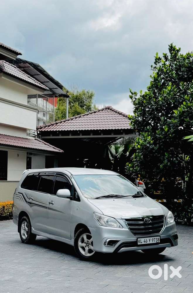 Toyota Innova G4 2013