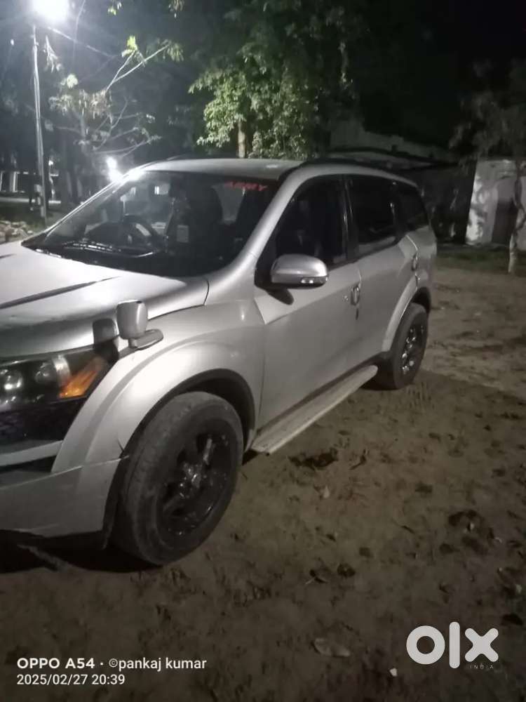 Mahindra Xuv500 2015