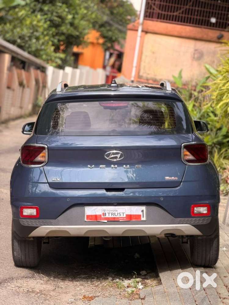 Hyundai Venue Sx Plus Turbo Dct, 2019, Petrol