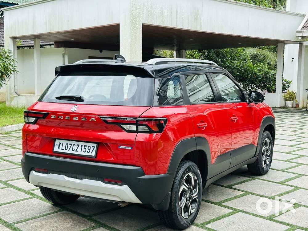 Maruti Suzuki Vitara Brezza Zxi + Amt Dual Tone, 2022, Petrol