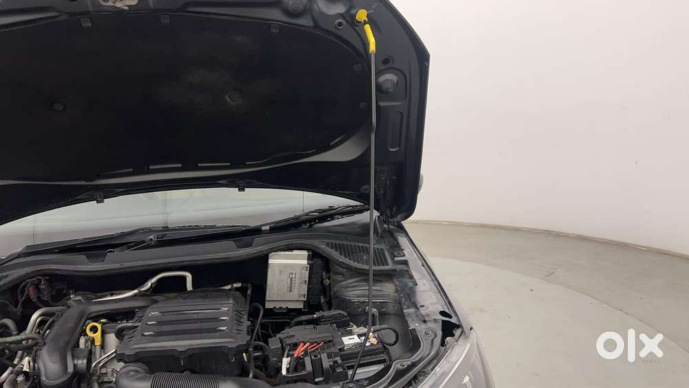 Skoda Rapid 1.0 Ambition Tsi At, 2021, Petrol