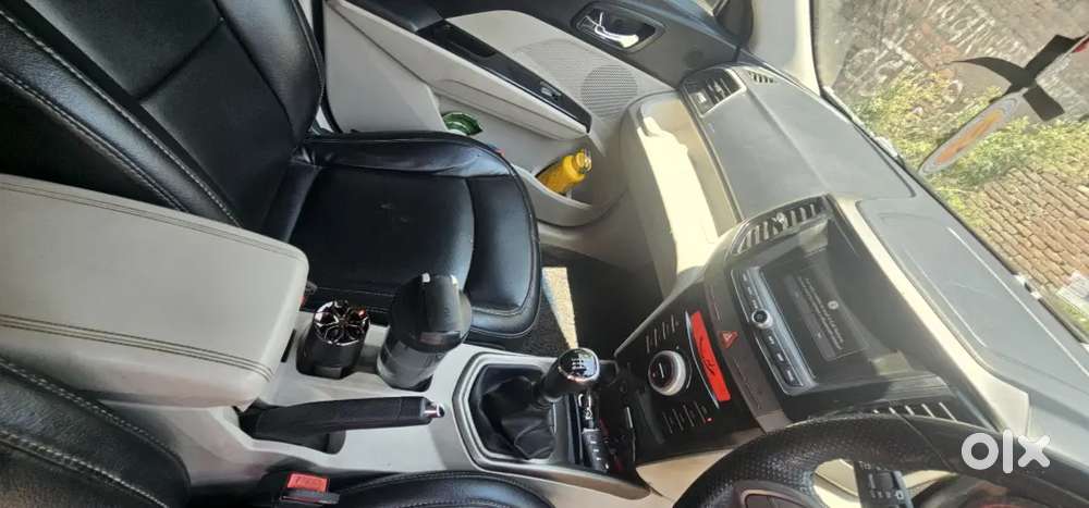 Mahindra Xuv300 W8 2023