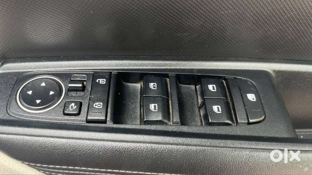 Kia Sonet, 2020, Petrol