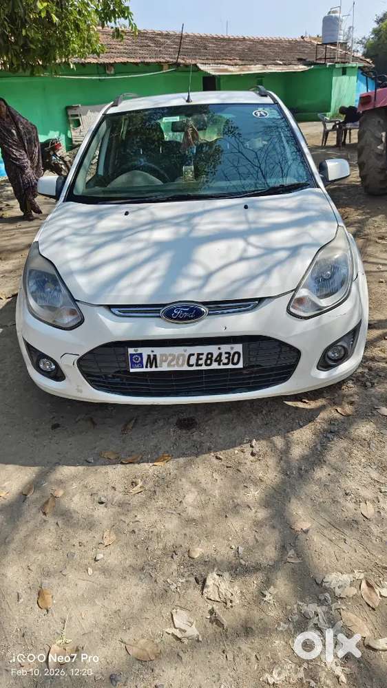 Ford Figo 2015 Petrol