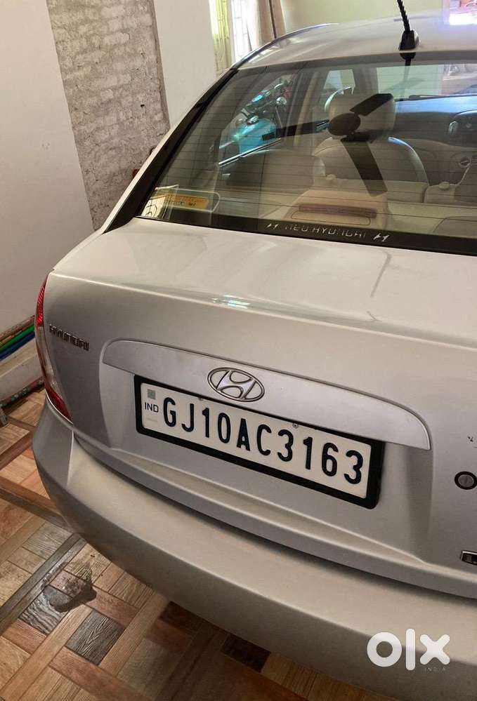 Hyundai Verna Gls 1.6l Vtvt