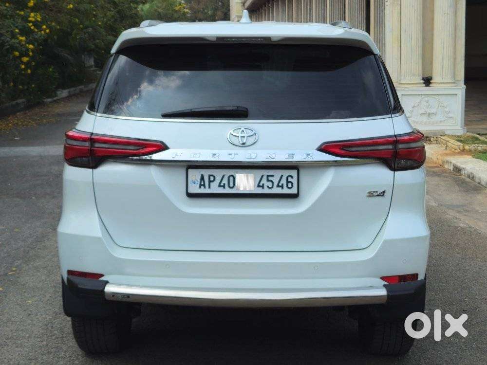 Toyota Fortuner 4x4 Mt 2.8 Diesel, 2024, Diesel