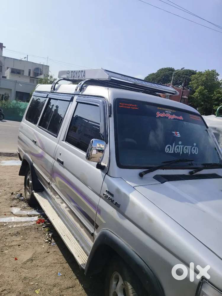 Toyota Qualis 2001 Diesel Well Maintained