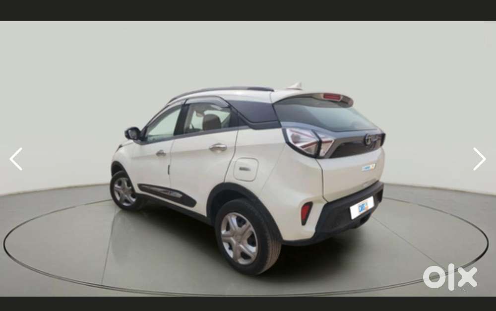Tata Nexon Xm Sunroof Well Maintain