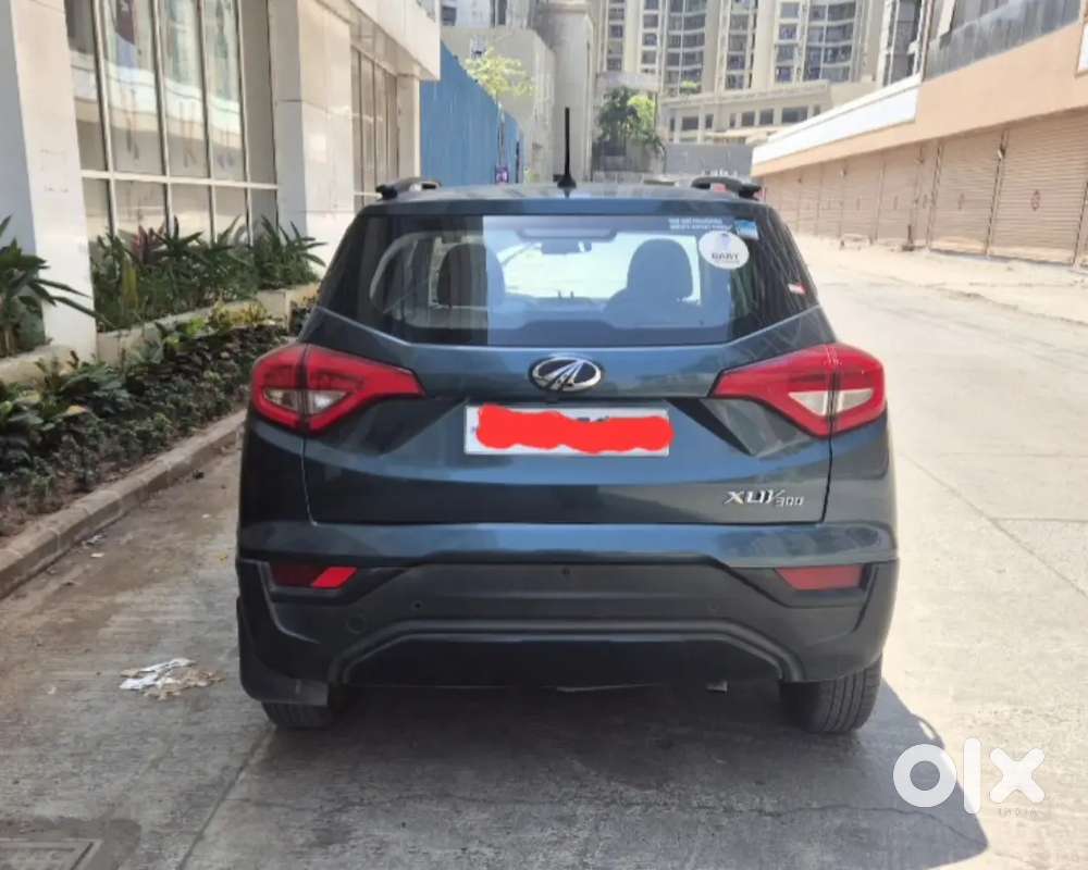 Mahindra Xuv300 2022 Diesel Well Maintained