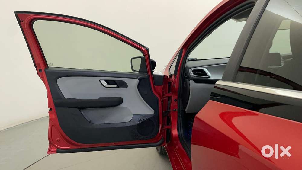 Tata Altroz Xz, 2021, Petrol
