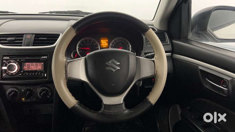 Maruti Suzuki Swift Vvt Vxi, 2014, Petrol