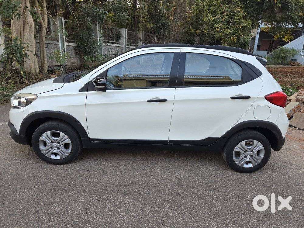 Tata Tiago Nrg 1.2 Xz Mt, 2018, Petrol