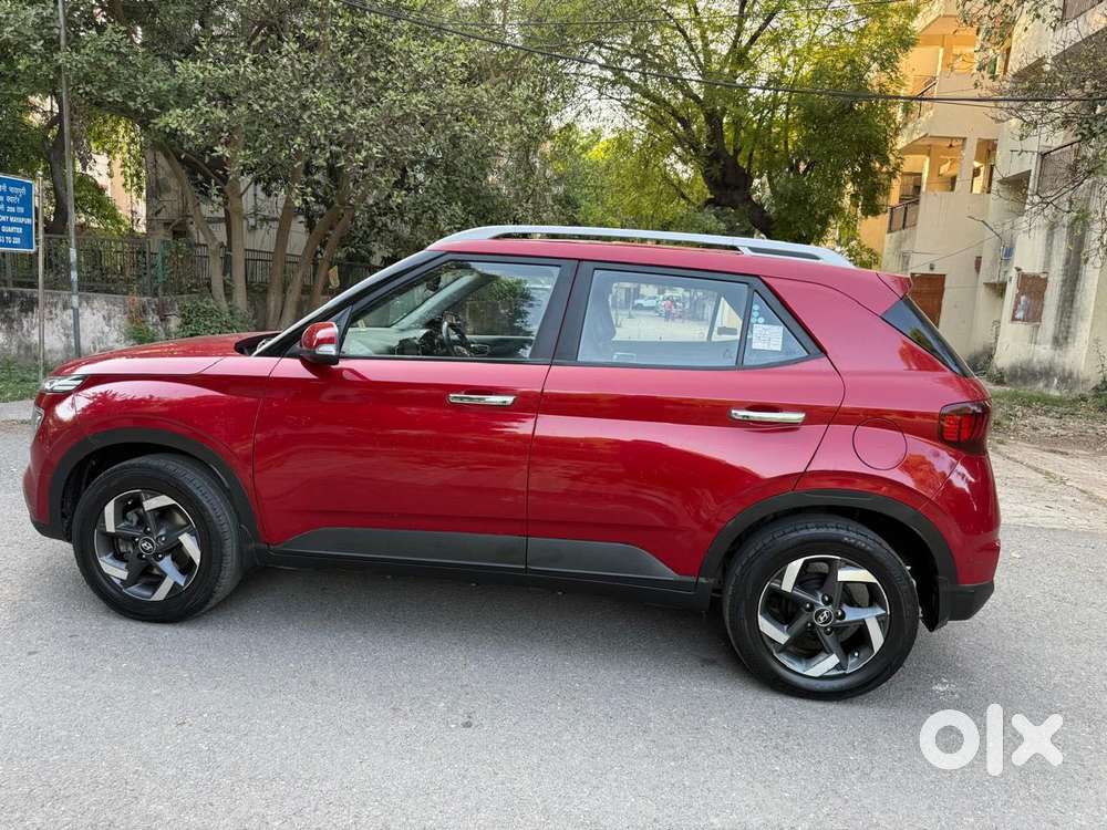 Hyundai Venue 1.0 Sx (o) Turbo Dct, 2019, Petrol