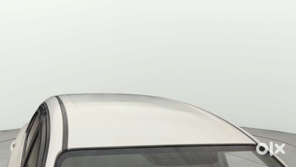 Maruti Suzuki Swift Dzire 1.2 Lxi Bsiv, 2017, Cng & Hybrids