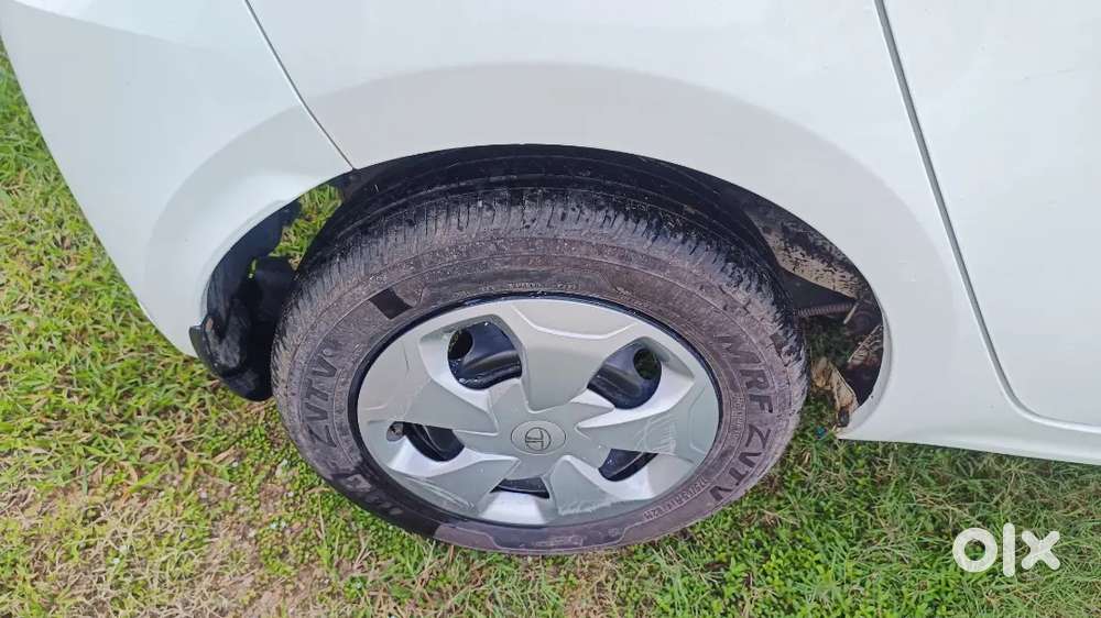 Tata Tiago Xm 2024 Model, Manual, Petrol