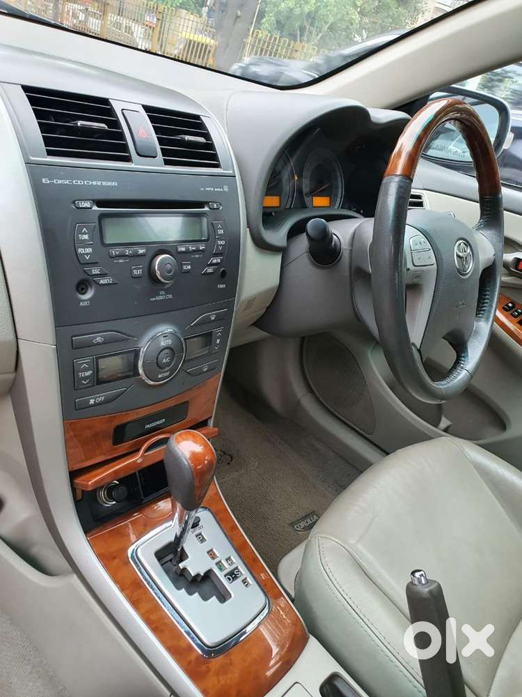 Toyota Corolla Altis 2015 Petrol 130000 Km Driven