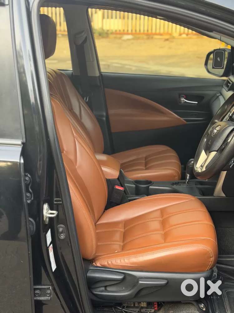 Toyota Innova Crysta [2020-ongoing] 2.4 Gx 7 Str, 2022, Diesel
