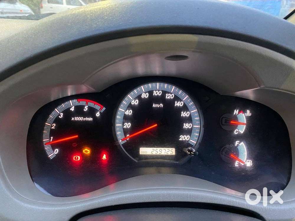 Toyota Innova 2.5 V 7 Str, 2013, Diesel