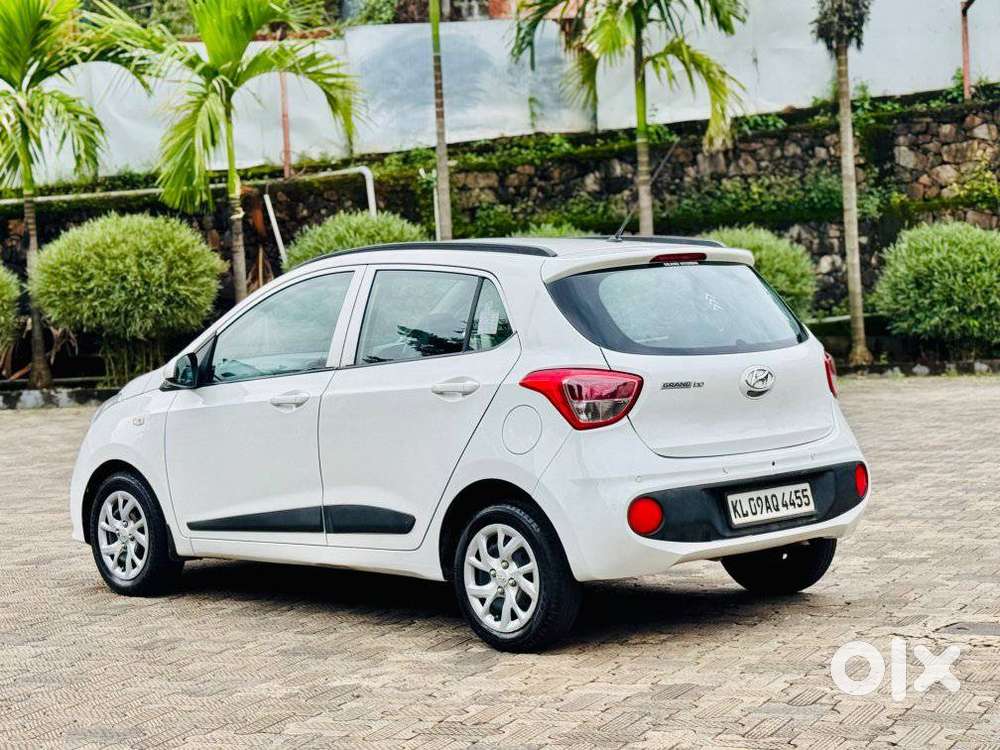 Hyundai Grand I10 Magna O At Petrol, 2018, Petrol