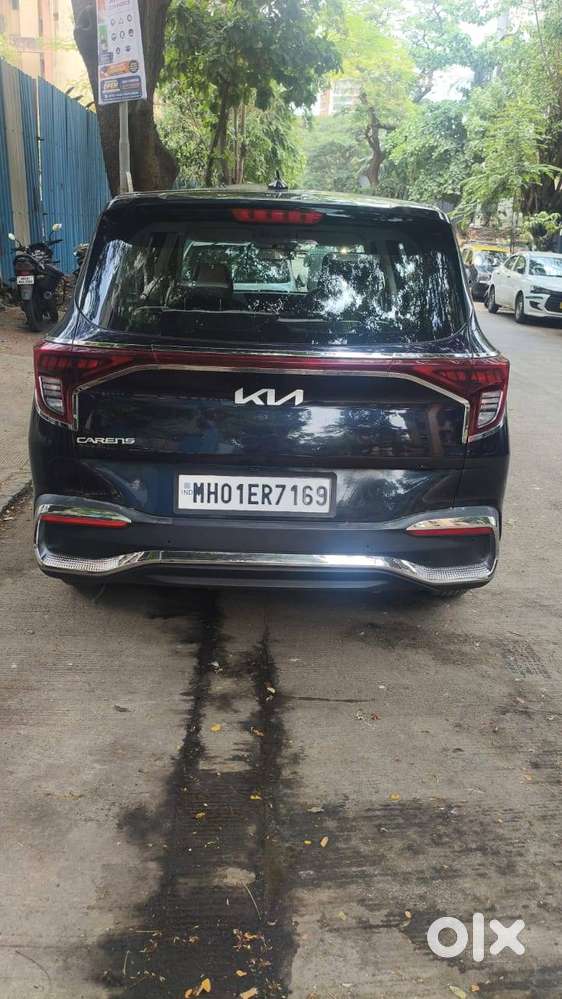 Kia Carens Premium 1.5 Mt November 2024