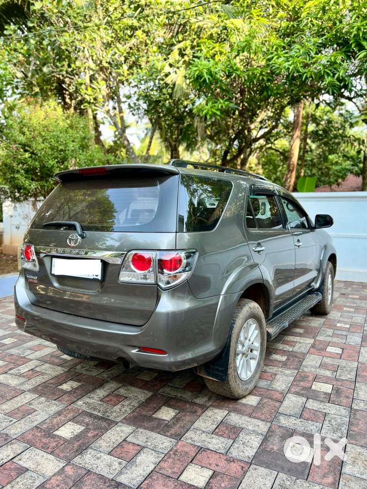 Toyota Fortuner 4x2 At 2.8 Diesel, 2014, Diesel