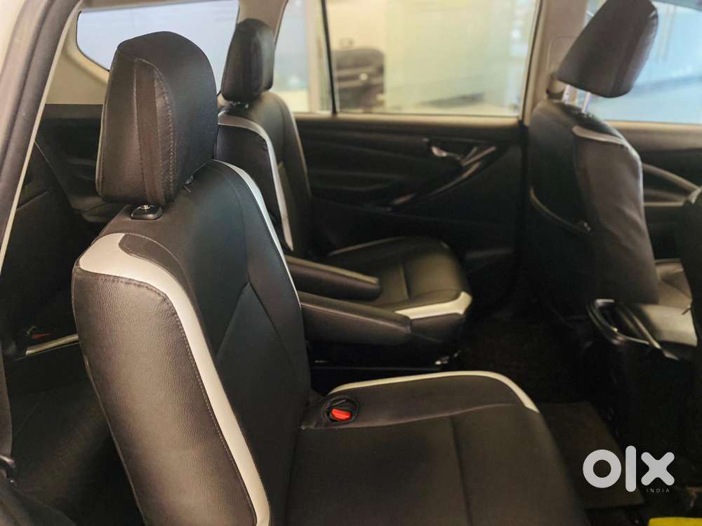 Toyota Innova Crysta 2.4 G Mt, 2017, Diesel