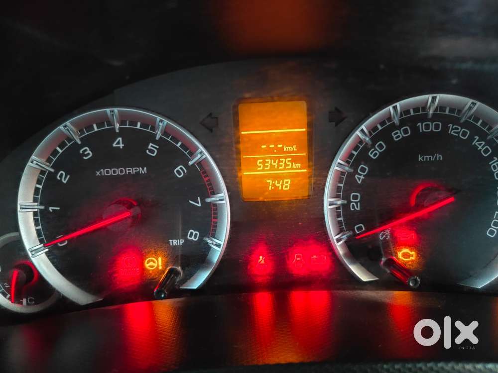 Maruti Suzuki Swift Vxi Optional, 2015, Petrol