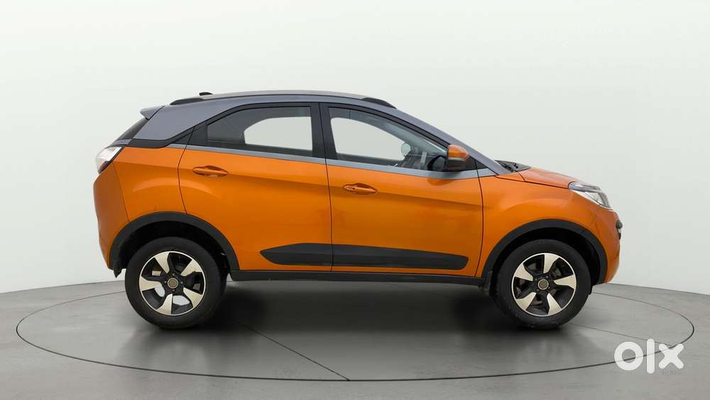 Tata Nexon 1.2 Revotron Xza Plus Dualtone, 2019, Petrol