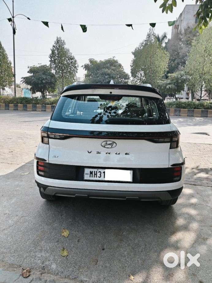 Hyundai Venue [2022-ongoing] 1.5 Crdi Sx, 2023, Diesel