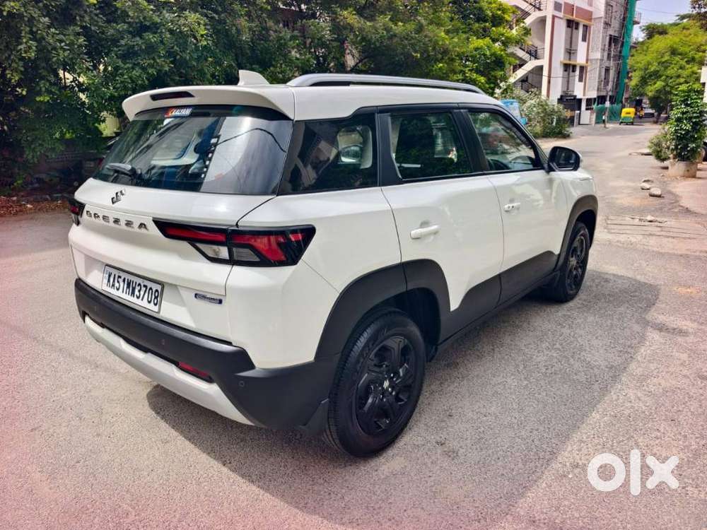 Maruti Suzuki Brezza 1.5 Zxi Plus Smart Hybrid, 2024, Petrol