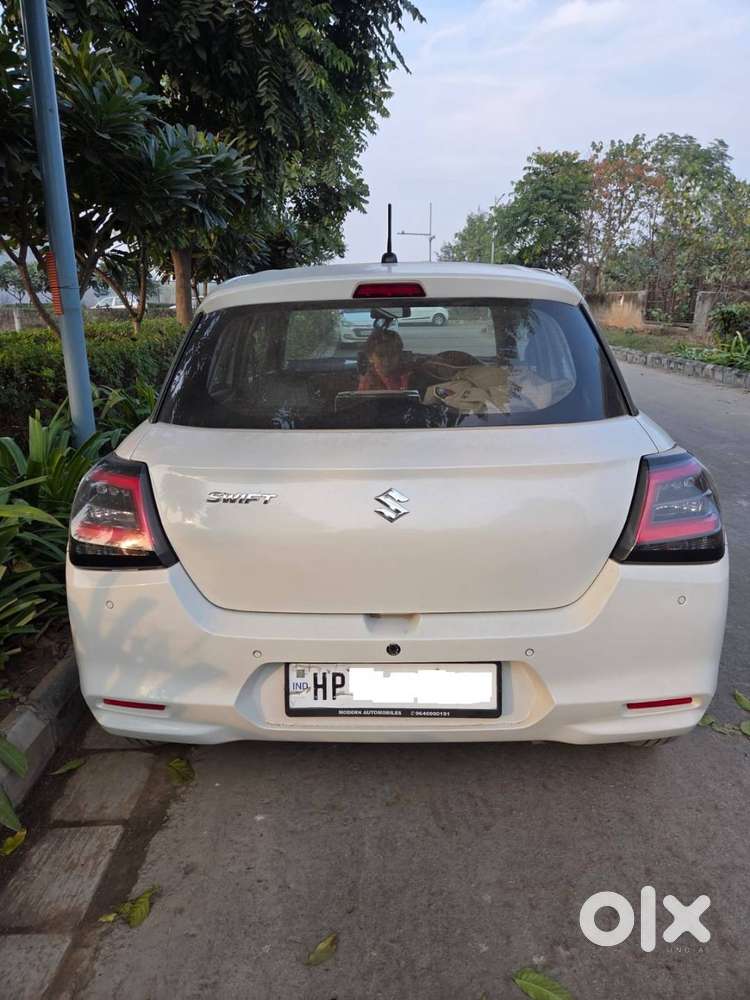 Maruti Suzuki Swift 2024 Petrol Well Maintained