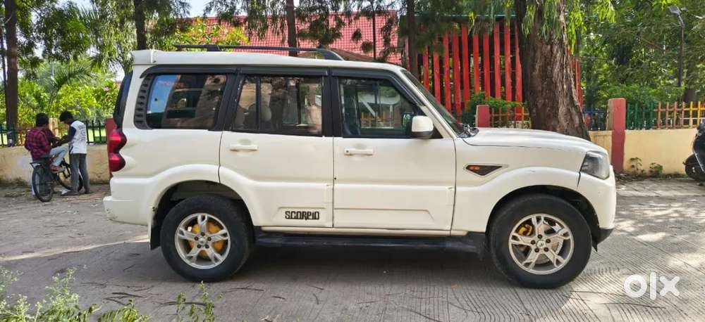 Mahindra Scorpio S10, 2017, Diesel