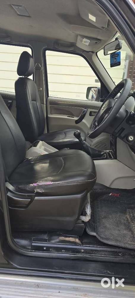 Mahindra Scorpio S5, 2017, Diesel