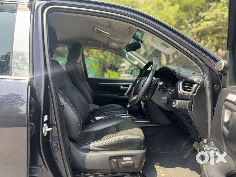 Toyota Fortuner [2021-ongoing] 2.8 2wd Diesel At, 2022, Diesel