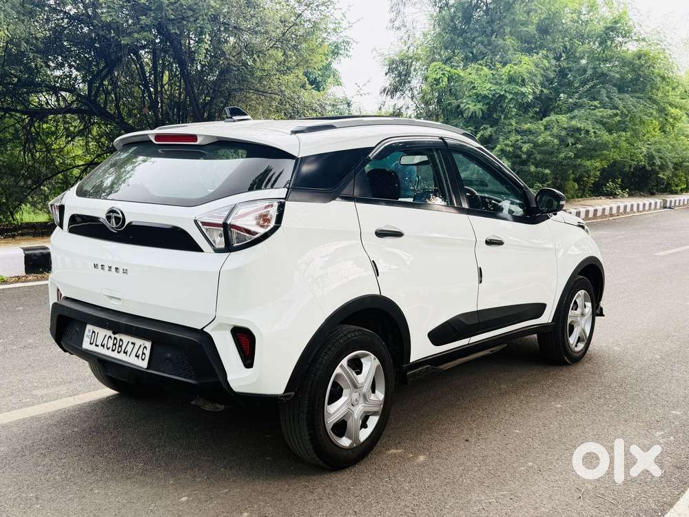 Tata Nexon 1.5 Revotorq Xm (s), 2022, Petrol