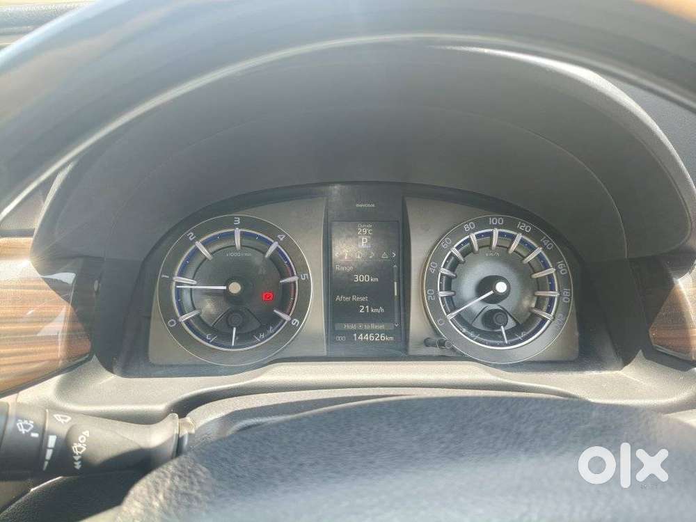 Toyota Innova Crysta 2.8z Automatic, 2018, Diesel