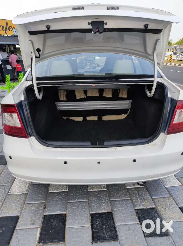 Skoda Rapid 2015 Diesel 125000 Km Driven