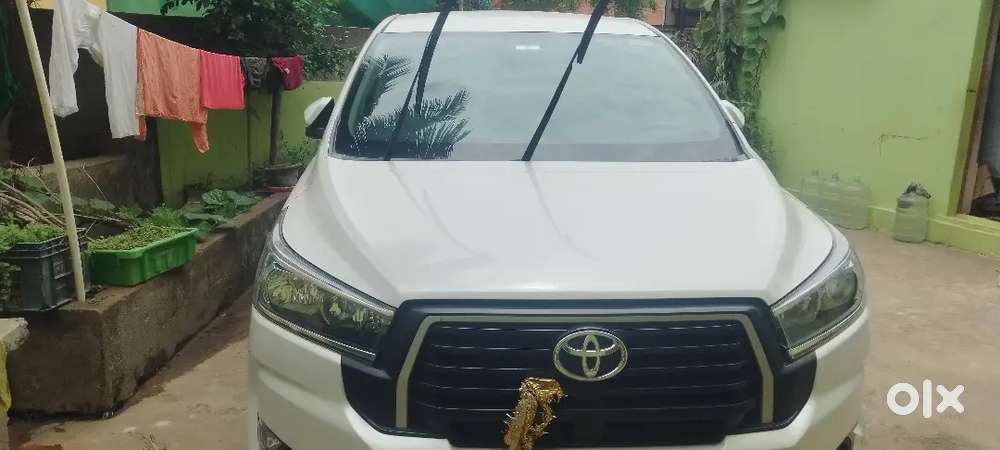 Toyota Innova Crysta 2023