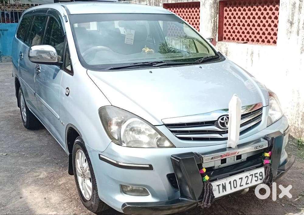 Toyota Innova 2.5v 2010 Model Fc-01-05-2030 Full Company Serviced Car