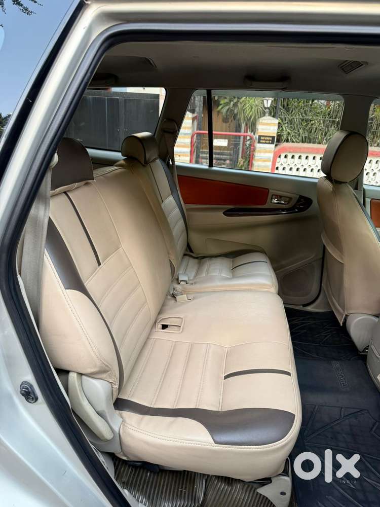 Toyota Innova 2.5 Vx 8 Str, 2012, Diesel