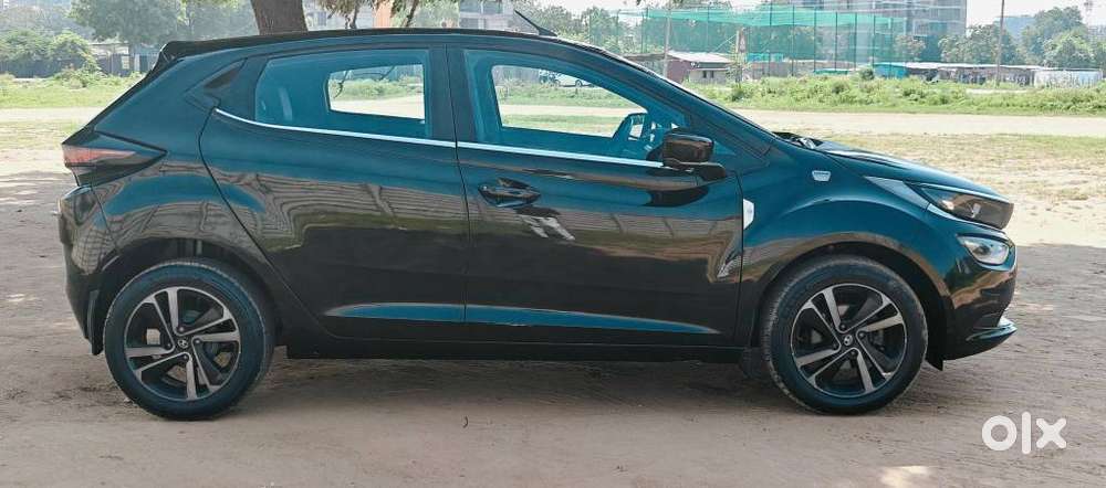 Tata Altroz 1.2 Xz Plus Dark Edition, 2022, Petrol
