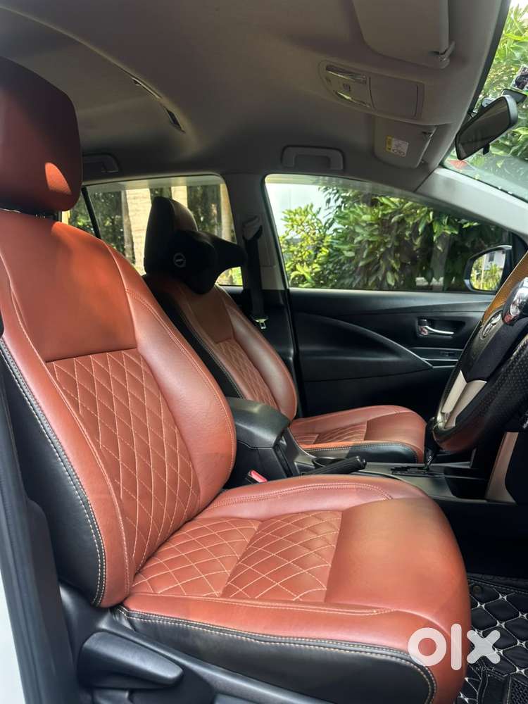 Toyota Innova Crysta [2020-ongoing] 2.4 Gx At 8 Str, 2022, Diesel