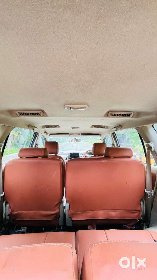 Toyota Innova 2.5 Vx 8 Str Bs-iii, 2012, Diesel
