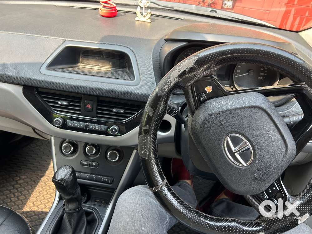 Tata Nexon 2018 Petrol Well Maintained New Condition