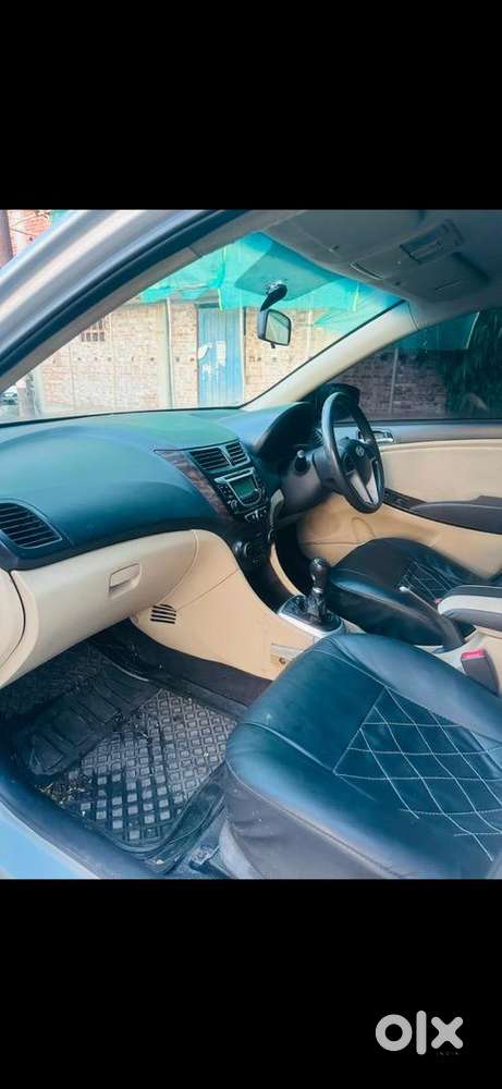 Hyundai Petrol+cng  Manual 2013
