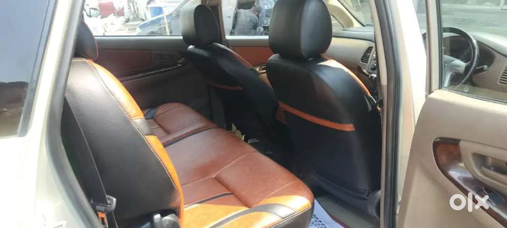 Toyota Innova 2015 Diesel 156000 Km Driven
