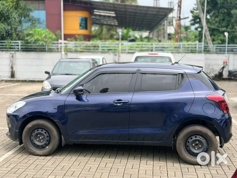 Maruti Suzuki Swift 1.2 Vxi (o), 2022, Petrol