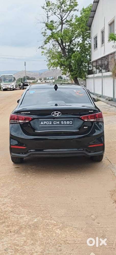 Hyundai Verna Hyundai-verna-crdi-1.6-sx-option, 2018, Diesel