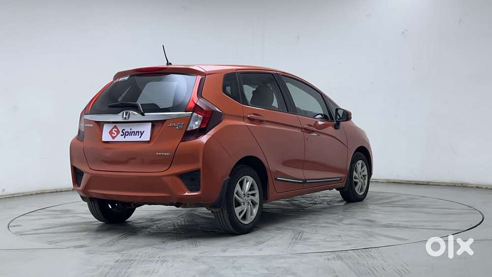Honda Jazz [2020-2023] 1.2 V I-vtec Mt, 2015, Petrol